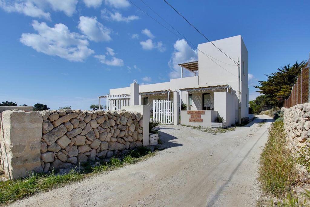 Villa Casa Vacanze Senia Del Rais à Favignana Extérieur photo