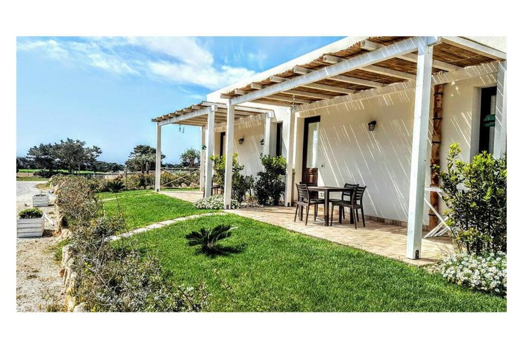 Villa Casa Vacanze Senia Del Rais à Favignana Extérieur photo